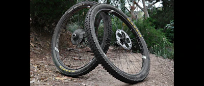 Mnet 172438 Industries Manufacturing 140916 Bike Wheels Banner