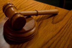 Mnet 191319 Gavel Ap