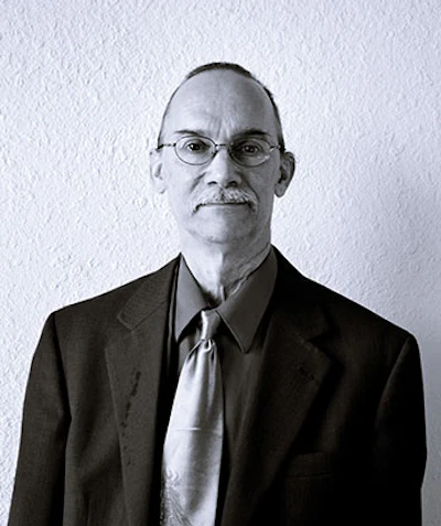 Dan Blacharski