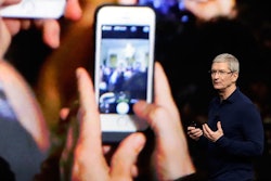 Mnet 193756 Applei Phone Ap