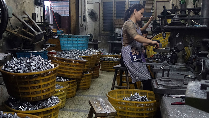 Mnet 110578 Chins Us Trade Tariffs Ap