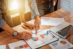 Mnet 110754 Shutterstock 695563447