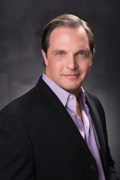 Dr. Eric Cole