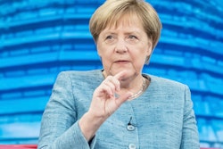 Mnet 195733 Germany Merkel Ap