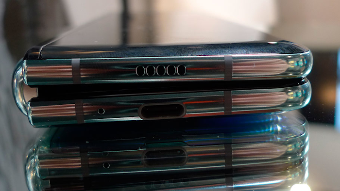 Mnet 210146 Samsung Galaxy Fold Phone Ap