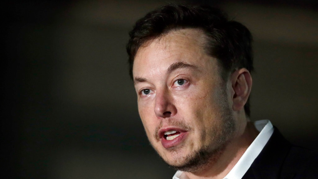 Elon Musk S Social Media Conduct May Be Bad For Business Manufacturing Business Technology