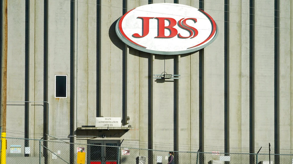 JBS Foods Worker Dies in Chemical Vat - Vimarsana News