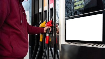 Gas