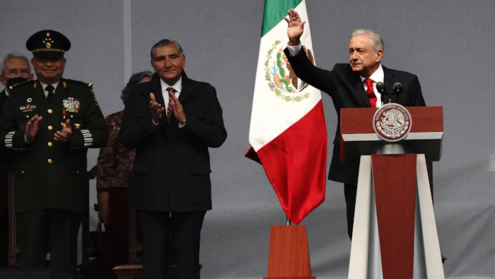 Mexico’s plan to favor its own state-owned electrical power plants and limit energy sales by private, foreign-built projects could affect U.S. investment in Mexico, officials said during bilateral talks this week.