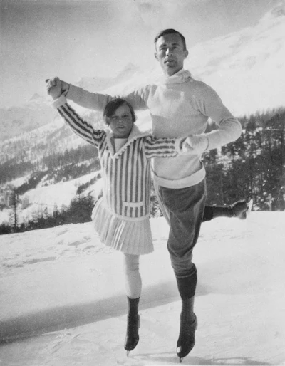 Sonja Henie, left, and Gilles Grafstrom at the Olympic Winter Games in Chamonix, France, in 1924.