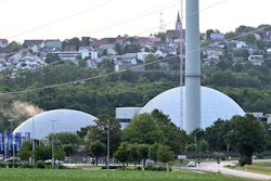 File photo shows the Neckarwestheim nuclear power plant on June 27, 2022. In view of the war in Ukraine and impending gas shortages, a departure from the German nuclear phase-out is being discussed.