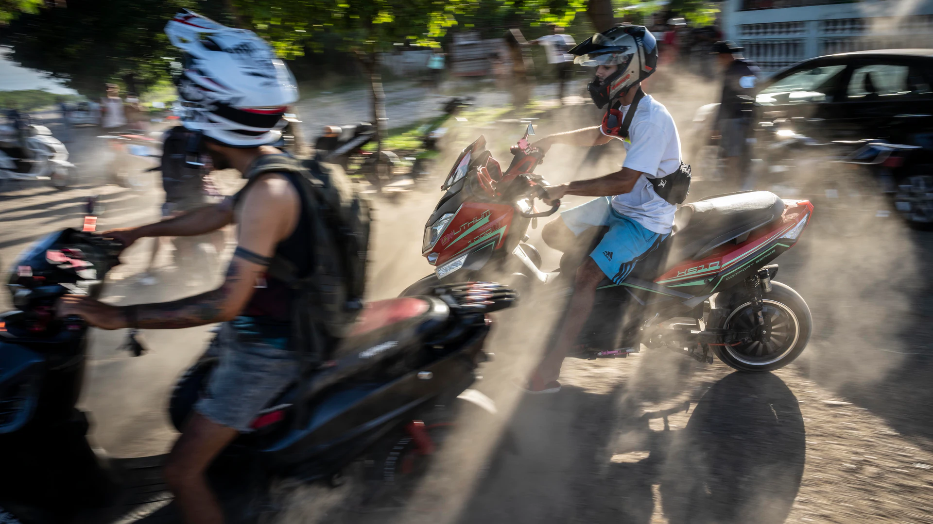 Electric Motorcycles Flood Havana Amid Diesel Shortages - Vimarsana News