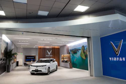 VinFast also announced the simultaneous opening of the first six VinFast Stores in California.
