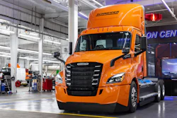 E Cascadia Orange 2022 01