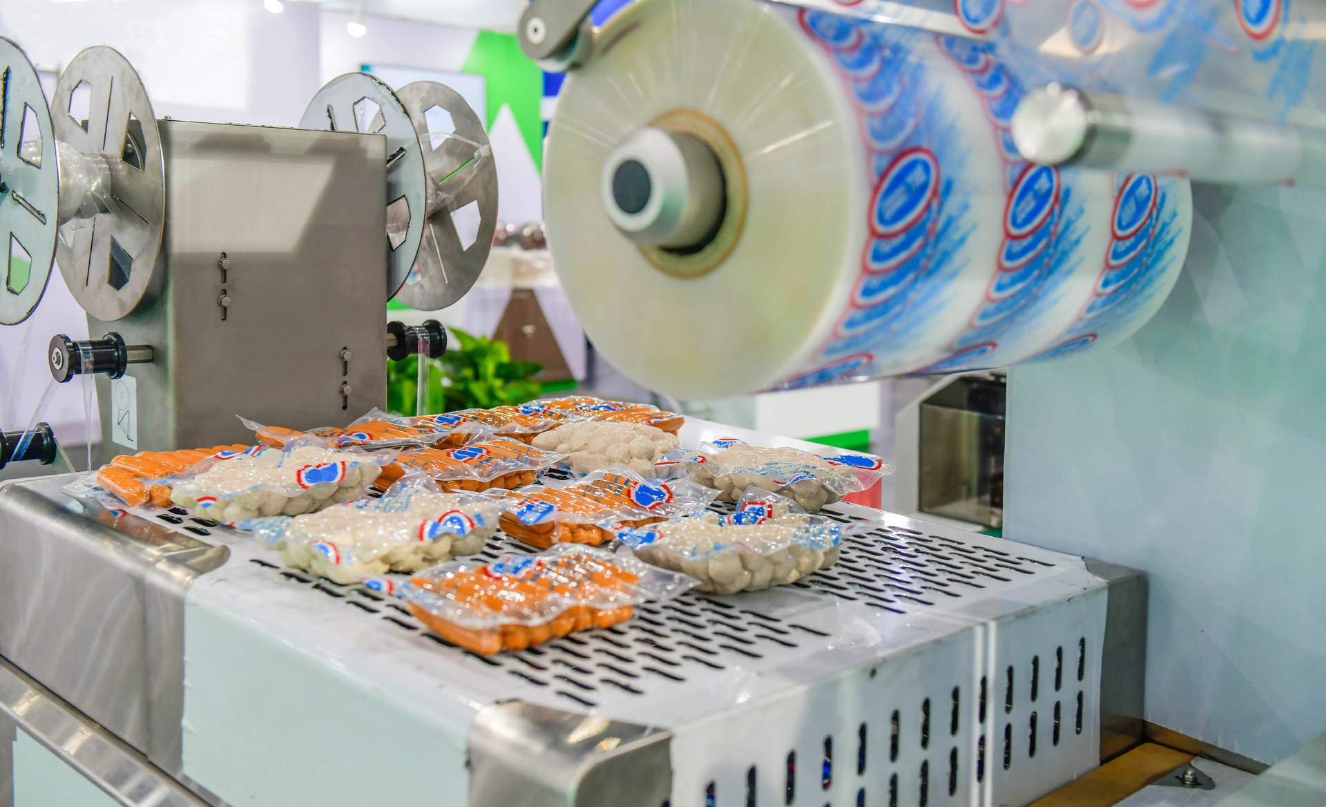 Plastics Industry Head Says Bill Would 'Destroy an American Industry' | Manufacturing Business Technology - Vimarsana News
