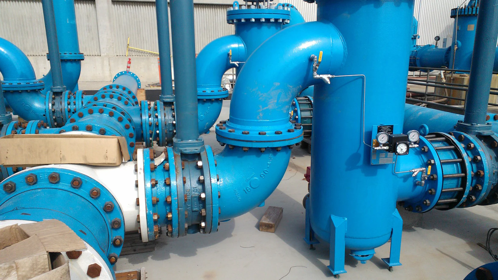Handling Industrial Wastewater Treatment Surprises with Automatic Scraper Strainers - Vimarsana News