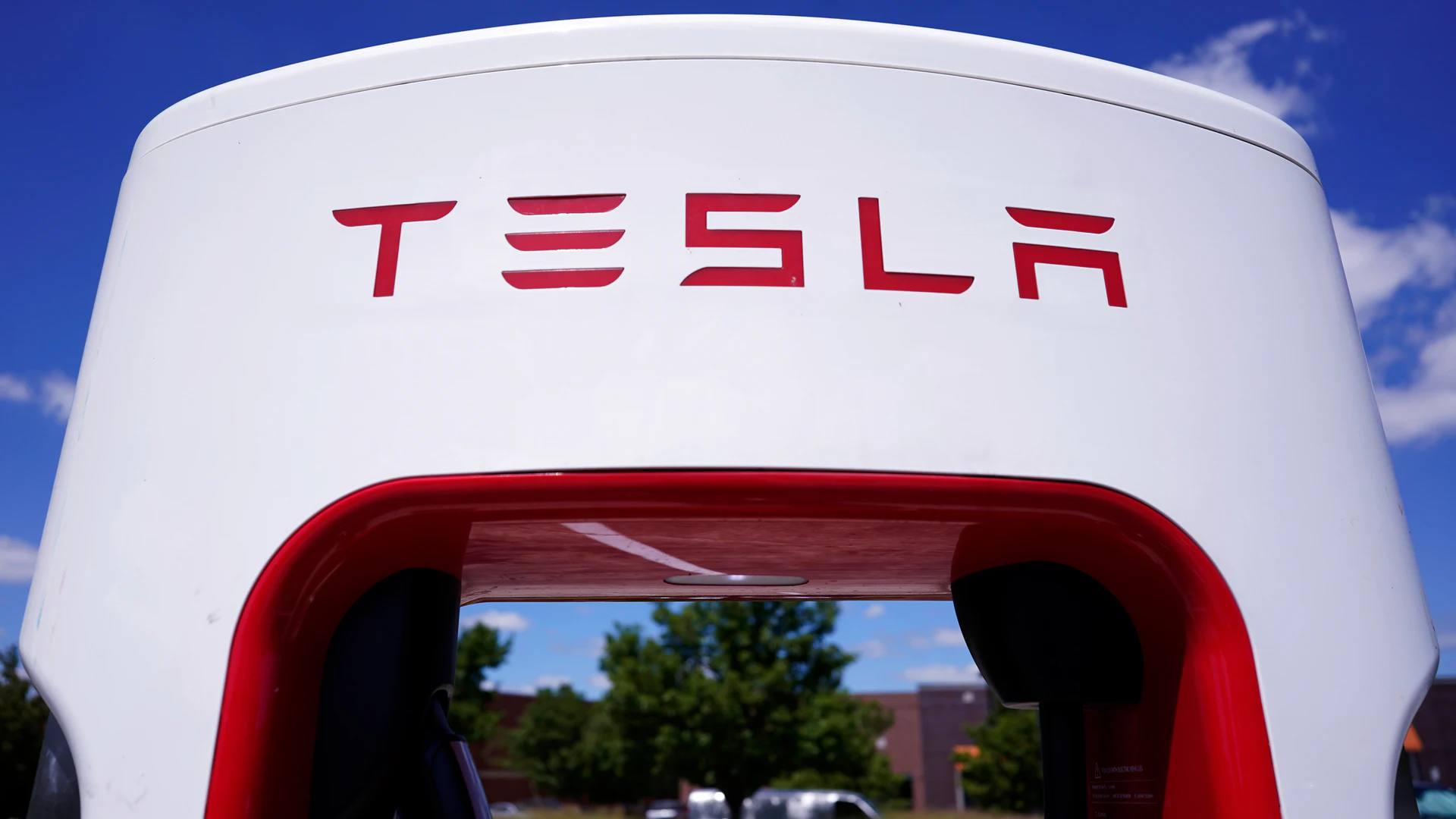 Delaware Supreme Court Overturns Ruling Prohibiting Tesla Dealerships - Vimarsana News
