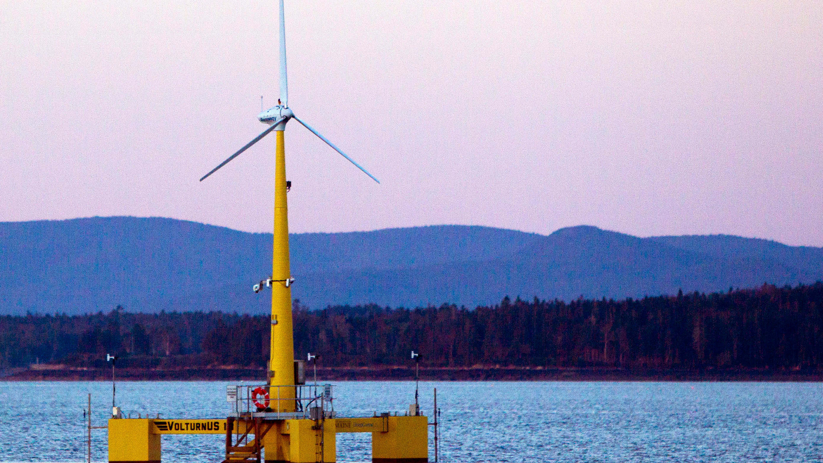 Researchers Hone Floating Offshore Wind Turbines - Vimarsana News