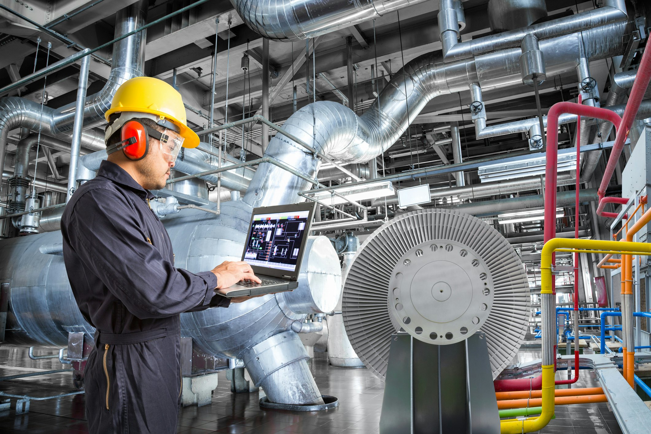 Bridging the Gap: How Cyber Resilience is Securing the Future of IT/OT Convergence
