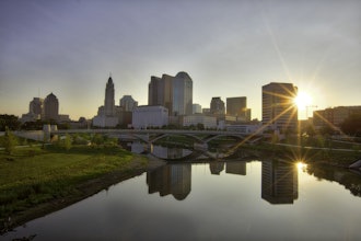 The sunrise in Columbus, Ohio along the Scioto River.