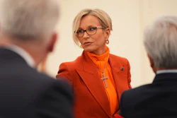 Dame Emma Walmsley, CEO of GSK arrives for a business roundtable attended by President Donald Trump and Britain's Prime Minister Keir Starmer at Chequers near Aylesbury, England, Thursday, Sept. 18, 2025.