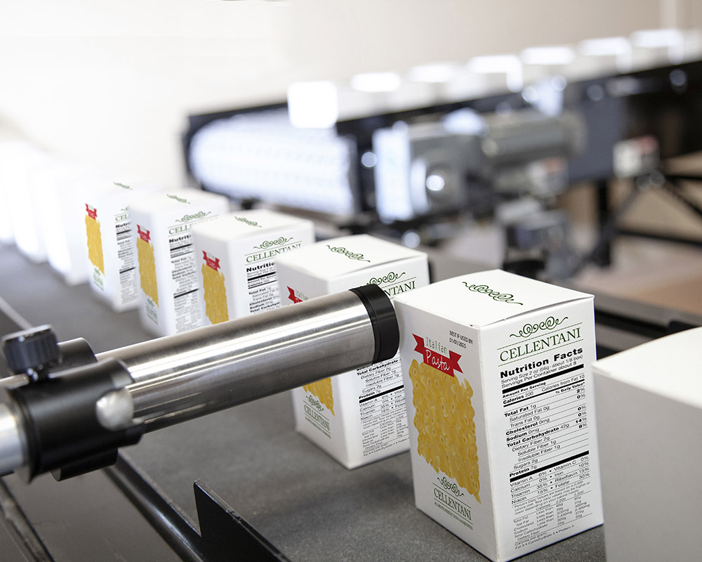 The MPERIA Axian Inkjet AX1000 from Matthews Marking Systems marking on a production line.