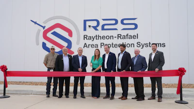 R2 S Ribbon Cutting East Camden, Ark (1)
