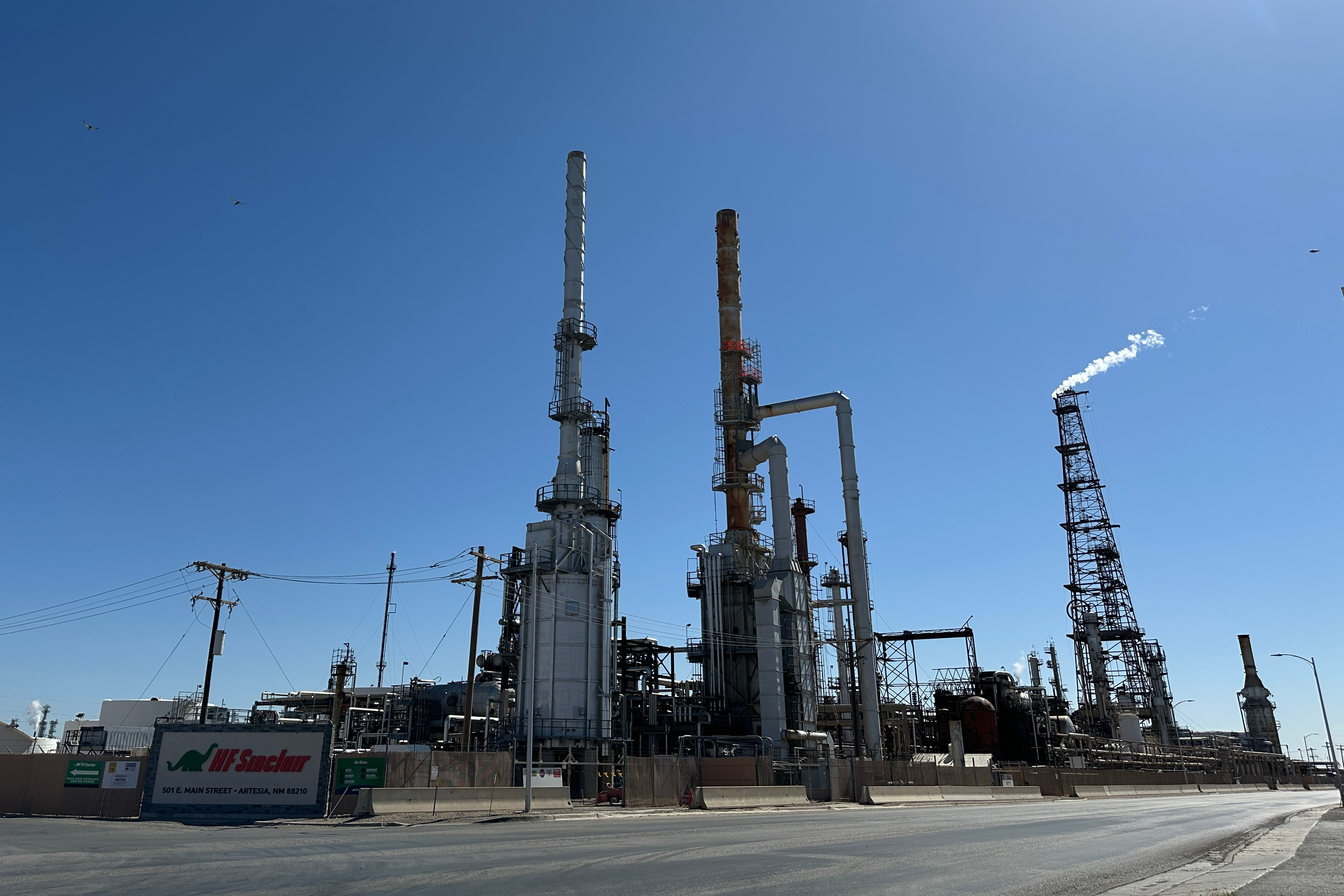 The HF Sinclair Navajo Refinery stands in Artesia, New Mexico, May 21, 2025.