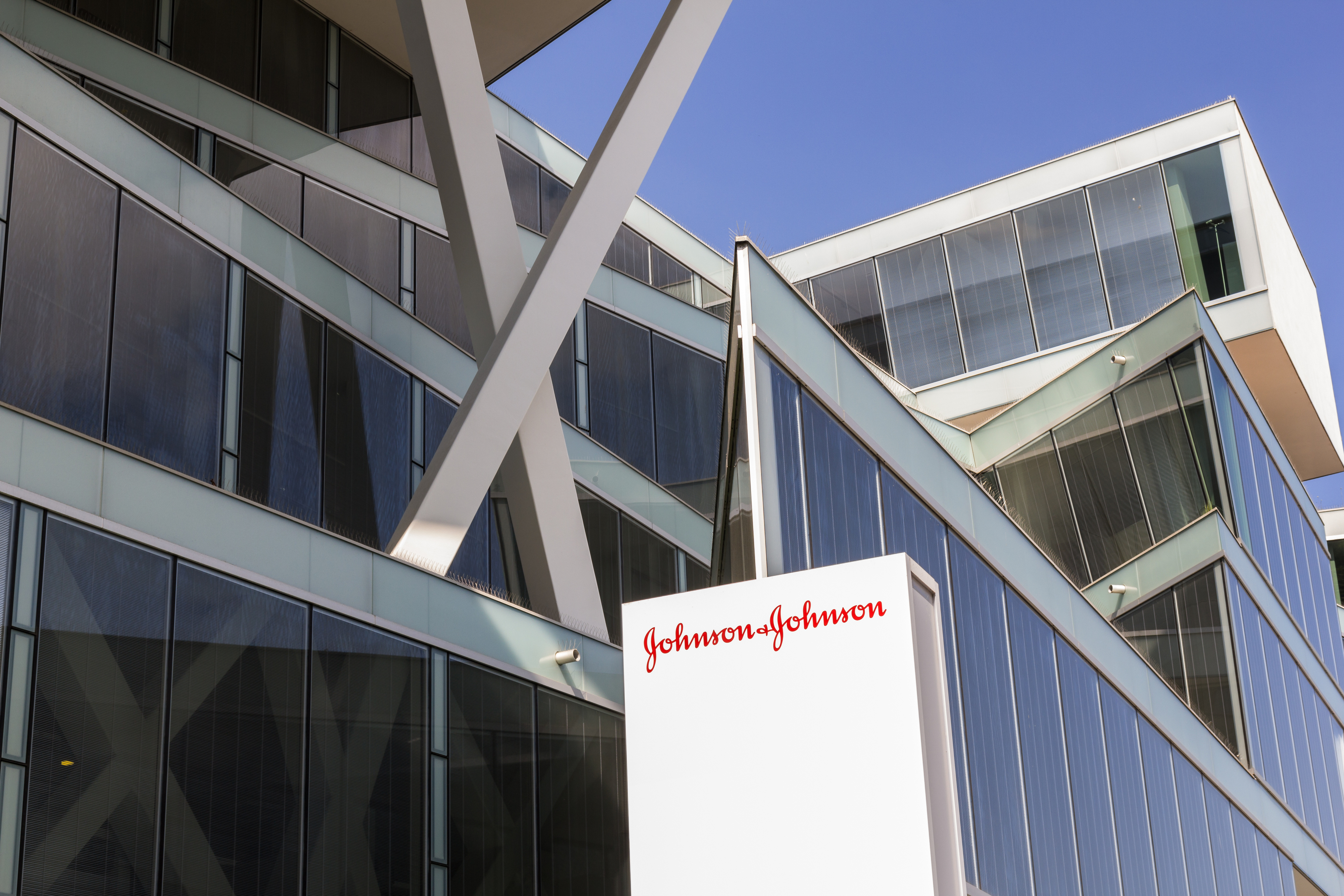 J&j
