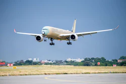 A350 1000 Ulr Msn707 Qantas First Flight Landing Ai Pho 0383 08 04