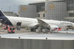 A Lufthansa 'Dreamliner ' aircraft lies on its nose in front of a terminal at Frankfurt Airport after the nose landing gear collapsed on Thursday, June 4, 2026 in Frankfurt, Germany.