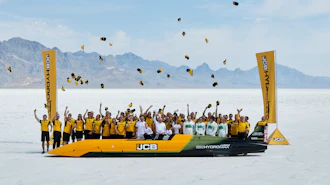 Hydrogen Powered Jcb Hydromax Sets 406 320 Mph World Land Speed Record